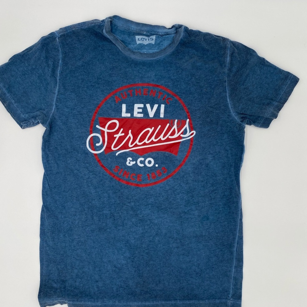 Levi Strauss & Co, blue T-shirt
